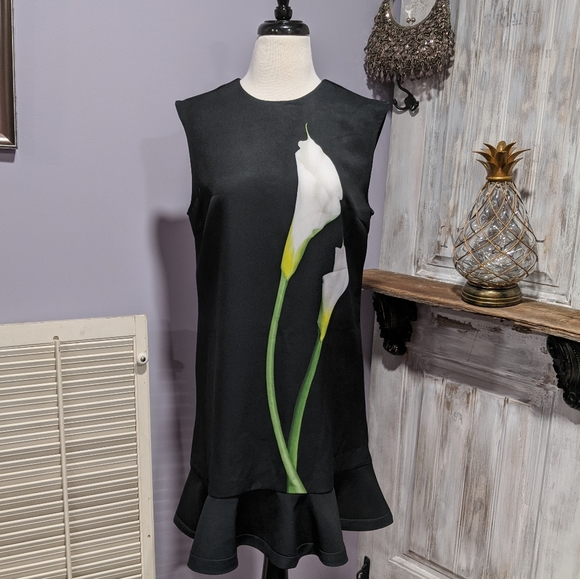 Victoria Beckham for Target Dresses & Skirts - Victoria Beckham Calla Lily dress